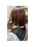 内巻きレイヤーボブ