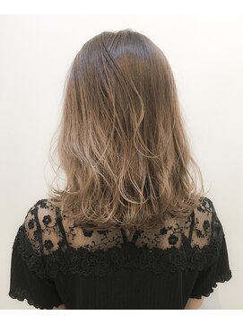 フィゼル 南堀江店(fizelle) グラデーションカラー