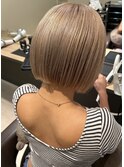 ミルキーグレージュ