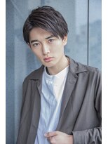 小久保styleフェザーパーマグレーブルーカラー刈り上げショート