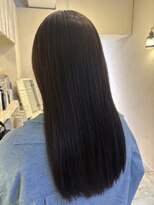 エミュー(emue)&nbsp;20代30代40代髪質改善トリートメント艶感ストレートロング