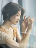 【emu井上信洋】大人女子の美シルエット前下がりショート