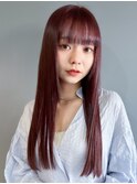 深みカラーで魅せる艶髪ロング！甘酸っぱいチェリーブラウンが旬