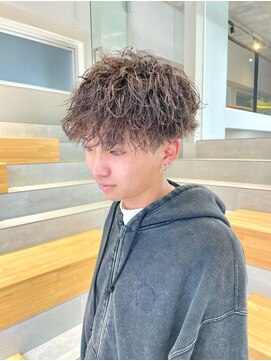 カケル(×.) ツイストパーマ×マッシュ