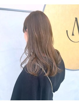 セピアグレージュ