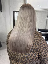 ハロ(Halo) ホワイトベージュ/ミルクティーベージュ/ブリーチ/ハイトーン