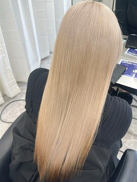 エトワール(ETOILE) ミルクティーベージュ/ブリーチ/ハイトーン/ロング/ホワイト