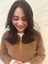 ソワリー 栄(THOiRY)&nbsp;【THOiRY】女性らしい柔らかヘア似合わせ小顔艶髪ゆる巻きロング