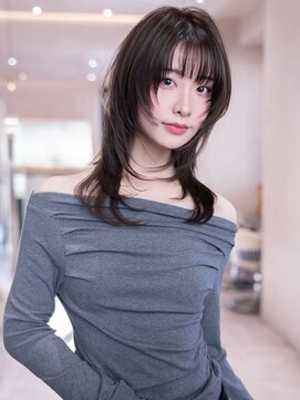 ケアリー 千葉ニュータウン中央(Carelly) デザインカラー/レイヤーカット/ウェットヘア/オリーブベージュ