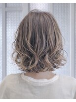 エレガンスモア(elegance MORE) 艶感ベージュカラー