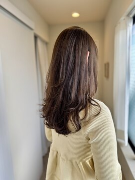 アンベイル(UNVEIL) ロングレイヤー×ミルクティー