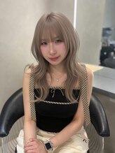 ユーフォリア 池袋東口駅前店(Euphoria)&nbsp;【Euphoria reina】ミルクティーベージュ×レイヤー