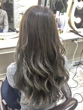 ビューイースト 亀戸 錦糸町(VIEW EAST) ロング◇スモーキーグレーグラデーション