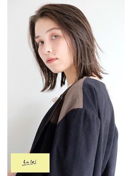ラレイ(Lalei) 【表参道駅/青山】ブランジュ×前下がりボブ