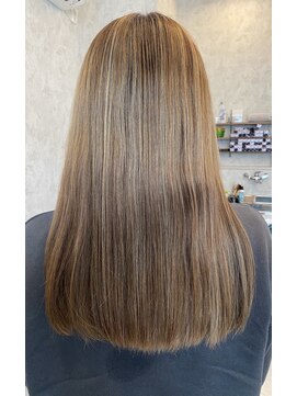 ティティ(titi) ☆インナーカラー&ウィビング☆イルミナカラー