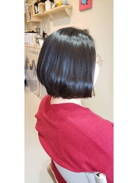 リト(Lit) 【大人可愛い】大人女性つや髪前下がりボブナチュラルボブ