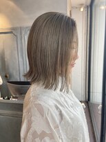 ロジェ(loje)&nbsp;[LOJE]オリーブベージュ×ぱつボブ