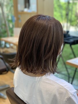 ヘアースペース アモール(Hair Space Amor) ダスティベージュ×外ハネボブ
