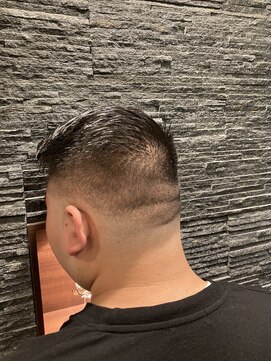 プレミアムバーバー 表参道店(PREMIUM BARBER produce by HIRO GINZA) スキンフェードバーバースタイル