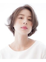 モーリス ラグウナ(Maurice.S Laguna) 前上がりレイヤードボブ