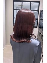 ロウ 町田(ROW)&nbsp;くびれミディアム/切りっぱなしミディアム/レッドブラウン