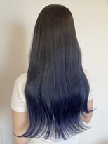 ベガ ヘアーズ ストーリー(VEGA hair's story) ブルーシルバーアッシュブルージュ透明感グラデーションカラー