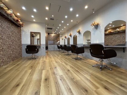 アグ ヘアー クローネ 生駒店(Agu hair krone)の写真