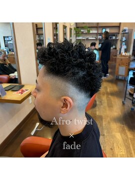 シェロヘア(cielo HAIR) アフロツイスト×フェード