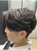 センターパート×ナチュラルパーマ