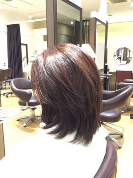 ルユイット(Le huit) ミディアムレイヤー