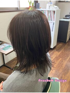 フリーダムデザイン(FreeDoM Design hair&nail) 外ハネもOK！セミロングスタイル