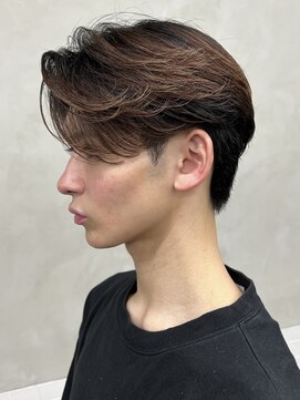 ニコ トウキョウ 渋谷(nico TOKYO) 刈り上げセンターパートテーパーフェードカットニュアンスパーマ