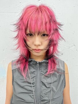 クク(QUQU) ピンクカラー　シャギーレイヤー