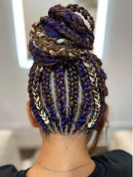 【はりまや橋駅徒歩3分】お手頃価格なのに崩れないと好評♪コーンロウ/ブレイズ/特殊系ヘアセットも可能◎