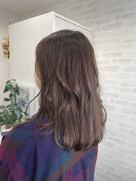 ニュカ(NuKa) 髪が柔らかく見えるカラー◎