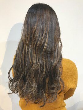 グッデイ ヘアー(GOOD DAY HAIR) 【GOOD DAY HAIR】《ダークアッシュ×ハイライト》 下北沢