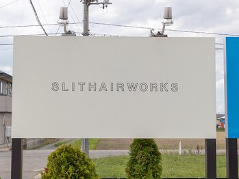 SLIT【スリット】