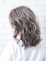 ビランチェ 池袋(bilancia)&nbsp;ケアブリーチ◆トリプルカラー◆シルバー