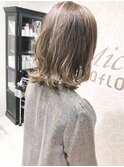 髪質改善外ハネ切りっぱなしバイレイヤージュアッシュカラー