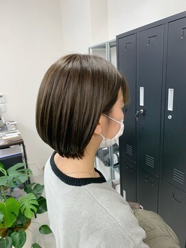 リアン(Lian) ☆艶感たっぷりグレージュカラー