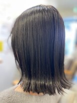 ウルラボ(ULULABO) 切りっぱなしボブ