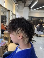 アイズ 海老名(AIZU)&nbsp;ツイストスパイラルパーマ　インナーカラー　ブリーチパーマ