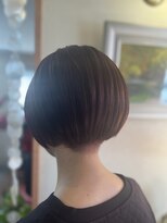 モア&nbsp;カットカラー