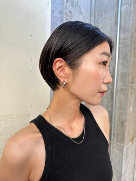 ステップボーンカット トーキョー(STEP BONE CUT TOKYO) 【ステップボーンカット】センターパートショート