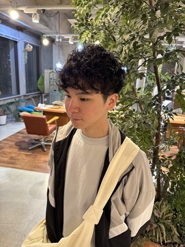 ロカリタ キョウト 四条大宮店(ROCAReTA kyoto) メンズパーマ