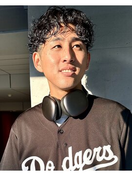 ナループロアオハナ(Nalu pu loa ohana) メンズパーマ/スパイラルパーマ/くるくるパーマ/センターパート