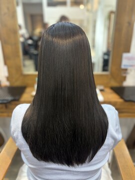 ニューラインギンザ(New-Line 銀座) ★廣中優奈★20代30代ロング縮毛矯正 アッシュ