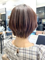 アフロート ルヴア(AFLOAT RUVUA)&nbsp;「岩田莉奈」ハイライトで白髪ぼかし★くびれショートボブ　新宿