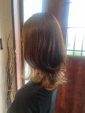 イコウヘアデザイン(icou hair design) インナーベージュ！ミディアムレイヤー♪