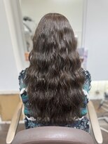 アピッシュ シェリ(apish cherie)&nbsp;ミックスパーマなみまきパーマしっかりめウェーブヘア